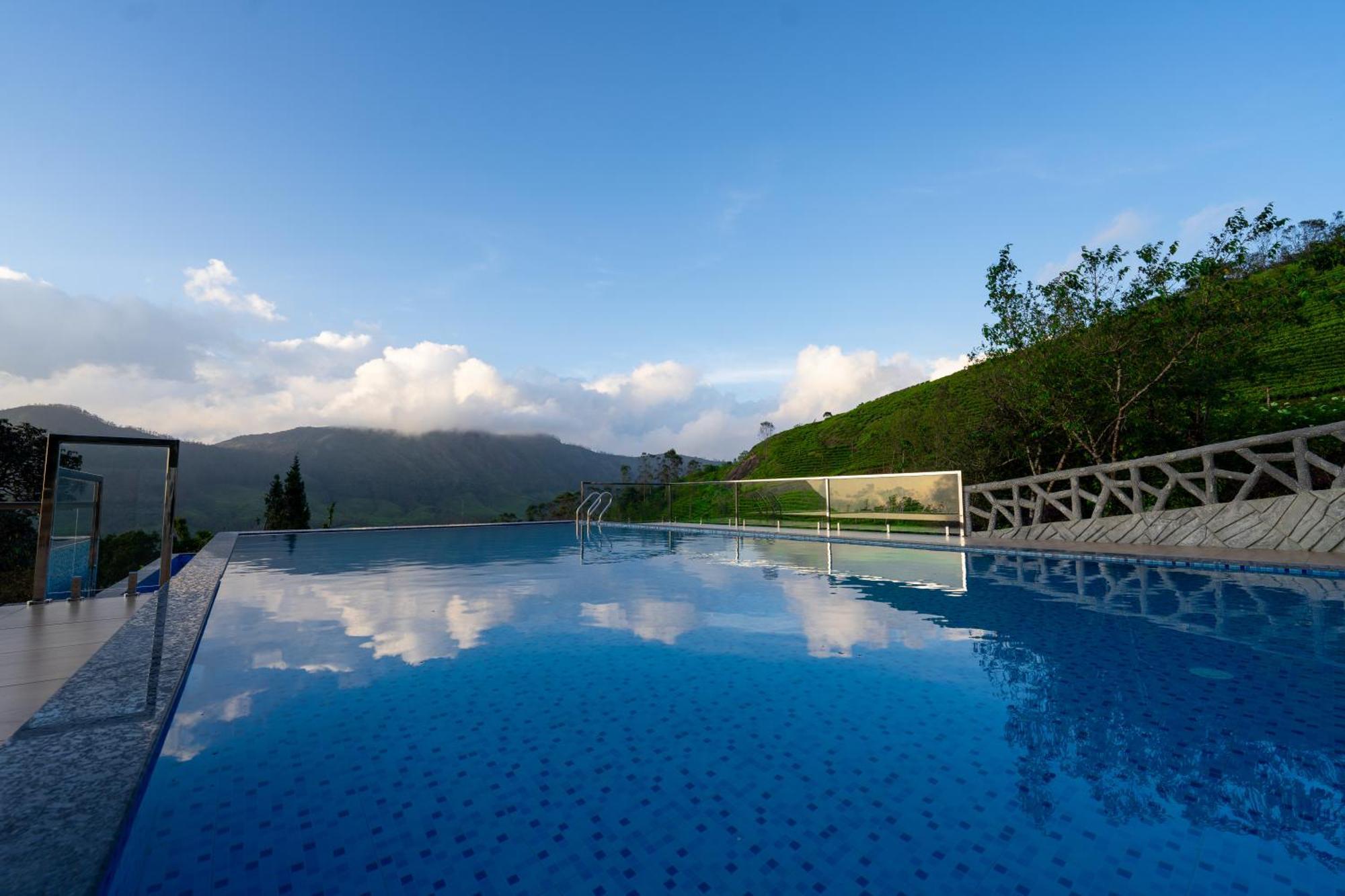 Camelot Resort Munnar Esterno foto